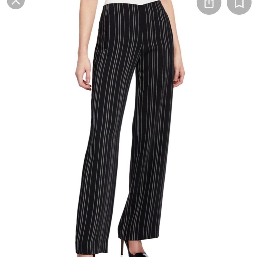 Gorgeous Elie Tahari striped straight leg trousers